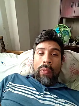 Snapshot of Mac50rus chatting on 7, 10, 2025 Mac50rus online show from 7, 10, 2025