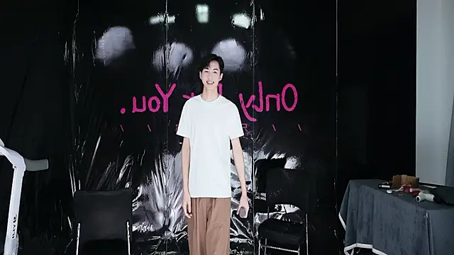 Snapshot of JL-sweetbaby1 chatting on 9, 4, 2026 JL-sweetbaby1 online show from 9, 4, 2026