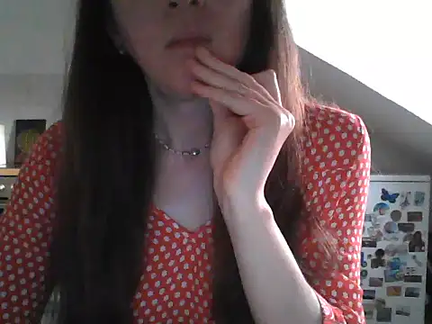 Snapshot of Valessya chatting on 2, 5, 2026 Valessya online show from 2, 5, 2026
