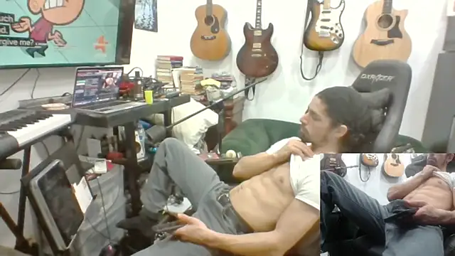 Snapshot of Stringin69 chatting on 5, 2, 2026 Stringin69 online show from 5, 2, 2026