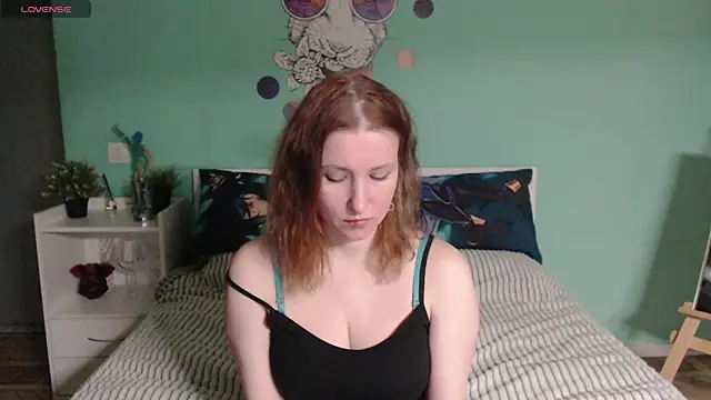 Snapshot of LesanaMagic chatting on 26, 2, 2025 LesanaMagic online show from 26, 2, 2025