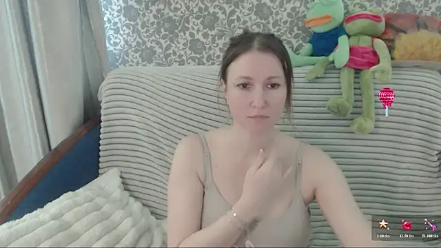 Snapshot of LesanaMagic chatting on 5, 6, 2026 LesanaMagic online show from 5, 6, 2026