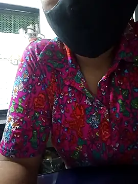 Snapshot of hottie_jenny9 chatting on 18, 9, 2025 hottie jenny9 online show from 18, 9, 2025