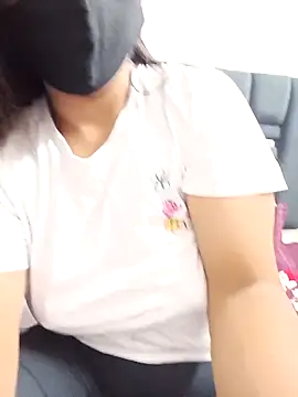 Snapshot of hottie_jenny9 chatting on 2, 10, 2025 hottie jenny9 online show from 2, 10, 2025