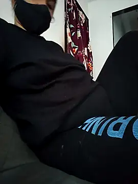 Snapshot of hottie_jenny9 chatting on 12, 10, 2025 hottie jenny9 online show from 12, 10, 2025