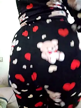 Snapshot of Lamya-dalo3a chatting on 20, 4, 2026 Lamya-dalo3a online show from 20, 4, 2026