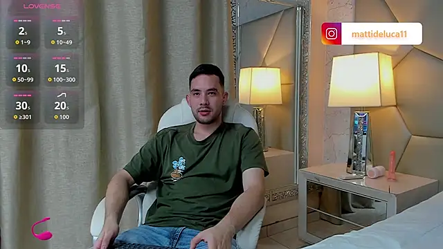 Snapshot of matti_de_lucaa chatting on 4, 10, 2025 matti de lucaa online show from 4, 10, 2025