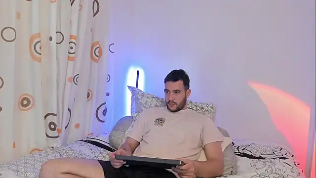 matti de lucaa online show from 17, 12, 2025