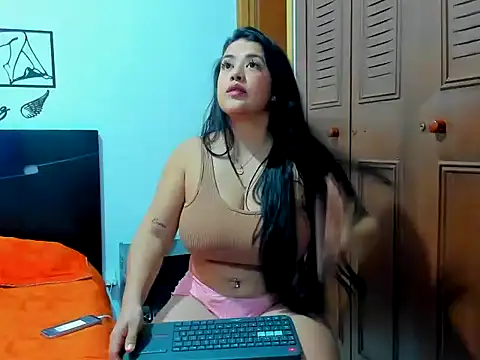 Snapshot of Allison_21_ chatting on 25, 9, 2025 Allison 21 online show from 25, 9, 2025