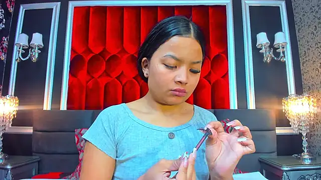 SharonBonet online show from 12, 11, 2025