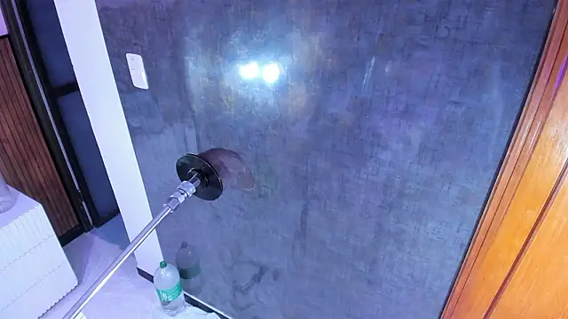 Snapshot of alana_glasses chatting on 5, 3, 2026 alana glasses online show from 5, 3, 2026