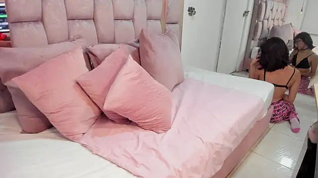 bianca naviss online show from 6, 11, 2025