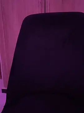 Snapshot of asile21 chatting on 10, 10, 2025 asile21 online show from 10, 10, 2025