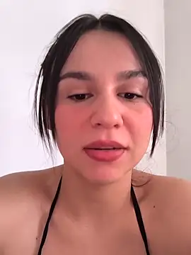 Snapshot of Daniela-rosee chatting on 13, 9, 2025 Daniela-rosee online show from 13, 9, 2025