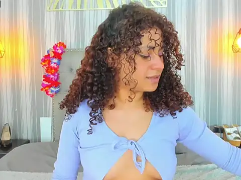 Sofiapassionne online show from 27, 2, 2026