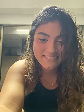 Salomeferreira  online show from 23, 9, 2025