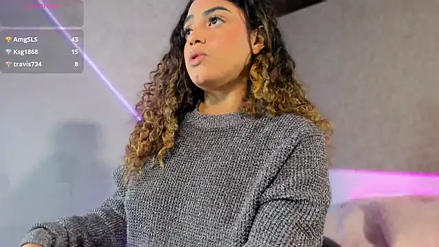 Salomeferreira  online show from 16, 11, 2025