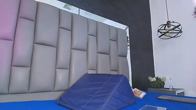 Snapshot of kissme_luna chatting on 14, 1, 2026 kissme luna online show from 14, 1, 2026