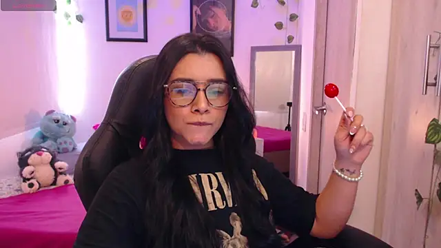 MarilynWhite  online show from 7, 10, 2025