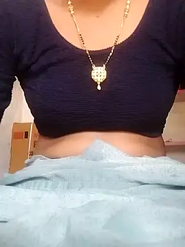 Snapshot of Aasha_devi05 chatting on 5, 12, 2025 Aasha devi05 online show from 5, 12, 2025