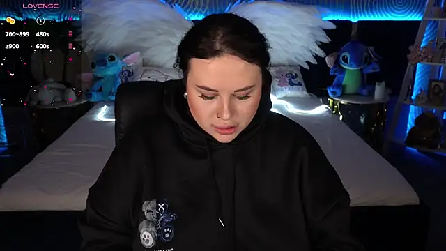 SerahMirabeli online show from 12, 10, 2025