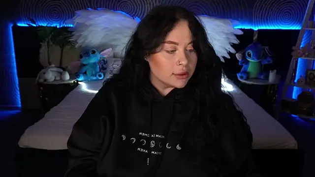 SerahMirabeli online show from 23, 10, 2025