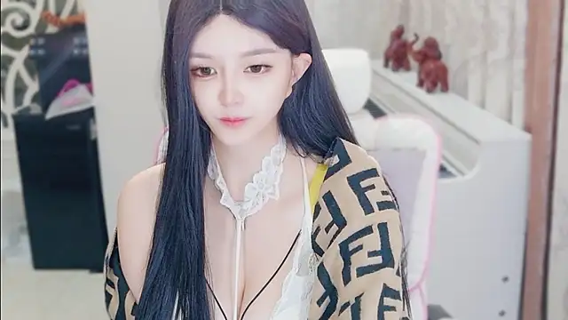 Aurora-77 online show from 22, 10, 2025