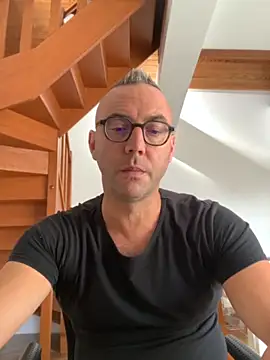 Marronglace1 online show from 4, 10, 2025