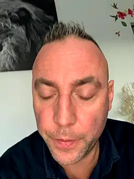 Marronglace1 online show from 28, 11, 2025