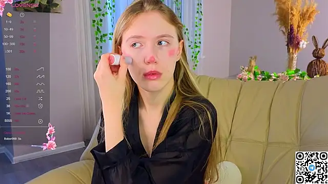 Snapshot of Succubelle chatting on 2, 12, 2025 Succubelle online show from 2, 12, 2025