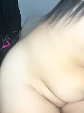 Yasmine  Hayat online show from 29, 10, 2025