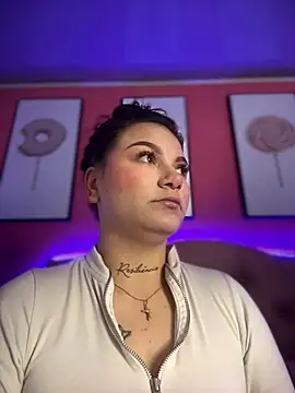 Snapshot of Megaan__More chatting on 10, 11, 2025 Megaan More online show from 10, 11, 2025