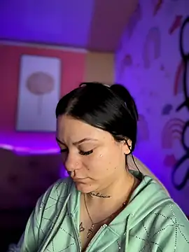 Snapshot of Megaan__More chatting on 30, 11, 2025 Megaan More online show from 30, 11, 2025