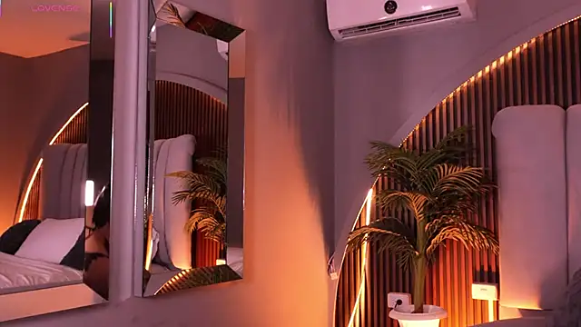 Snapshot of Isabellax21 chatting on 10, 3, 2026 Isabellax21 online show from 10, 3, 2026