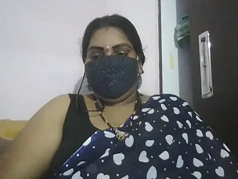 Snapshot of Nisha-telugu chatting on 2, 10, 2025 Nisha-telugu online show from 2, 10, 2025