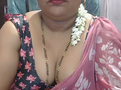 Snapshot of Nisha-telugu chatting on 19, 3, 2026 Nisha-telugu online show from 19, 3, 2026