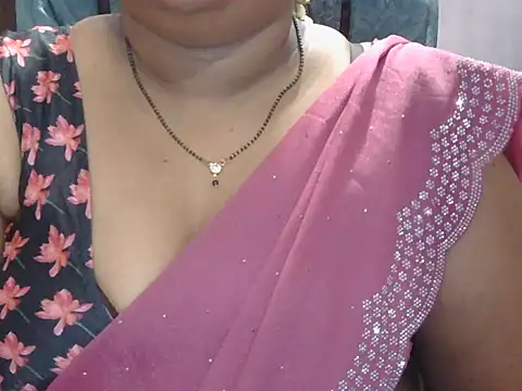 Snapshot of Nisha-telugu chatting on 5, 4, 2026 Nisha-telugu online show from 5, 4, 2026