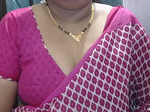 Snapshot of Nisha-telugu chatting on 7, 4, 2026 Nisha-telugu online show from 7, 4, 2026