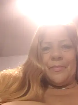 Snapshot of Casandra_Cruz chatting on 19, 10, 2025 Casandra Cruz online show from 19, 10, 2025