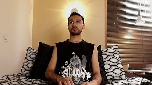 Axel Moon S online show from 22, 11, 2025