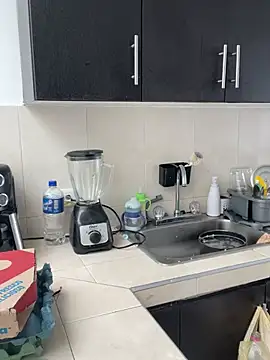 Snapshot of Leslie_Bussh_ chatting on 17, 4, 2026 Leslie Bussh online show from 17, 4, 2026