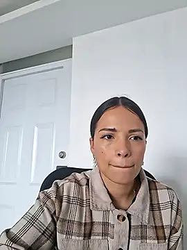 Snapshot of Samantha_Hank1 chatting on 22, 10, 2025 Samantha Hank1 online show from 22, 10, 2025