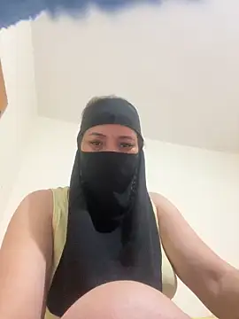 Snapshot of Wild-Nayra chatting on 9, 3, 2026 Wild-Nayra online show from 9, 3, 2026