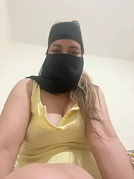 Snapshot of Wild-Nayra chatting on 20, 4, 2026 Wild-Nayra online show from 20, 4, 2026