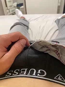 Snapshot of Milike_93 chatting on 12, 9, 2025 Milike 93 online show from 12, 9, 2025