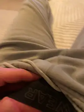 Snapshot of Milike_93 chatting on 8, 4, 2026 Milike 93 online show from 8, 4, 2026