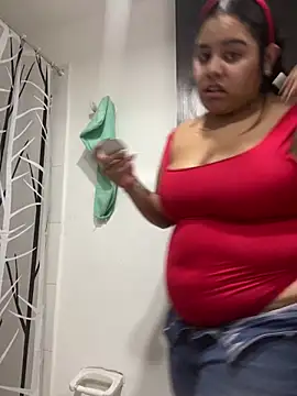 Snapshot of Anabelle_00_ chatting on 14, 12, 2025 Anabelle 00 online show from 14, 12, 2025