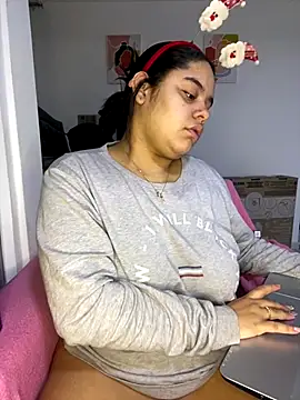 Snapshot of Anabelle_00_ chatting on 15, 12, 2025 Anabelle 00 online show from 15, 12, 2025