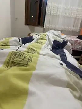 LAZ3R1 online show from 29, 10, 2025