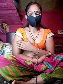 Snapshot of Suman_ji1 chatting on 28, 10, 2025 Suman ji1 online show from 28, 10, 2025